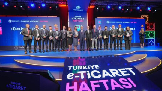 Türkiye E-Ticaret Haftası’nın Ilk Günü! 1763793660100