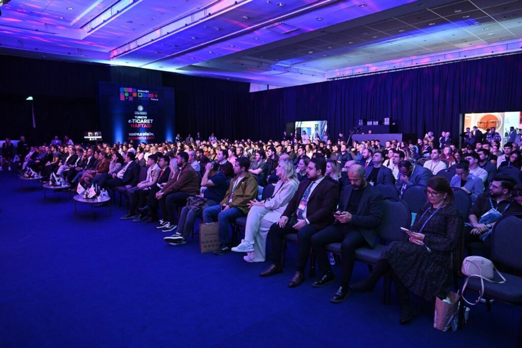 Türkiye E-Ticaret Haftasının 2. Günü 1763909613406